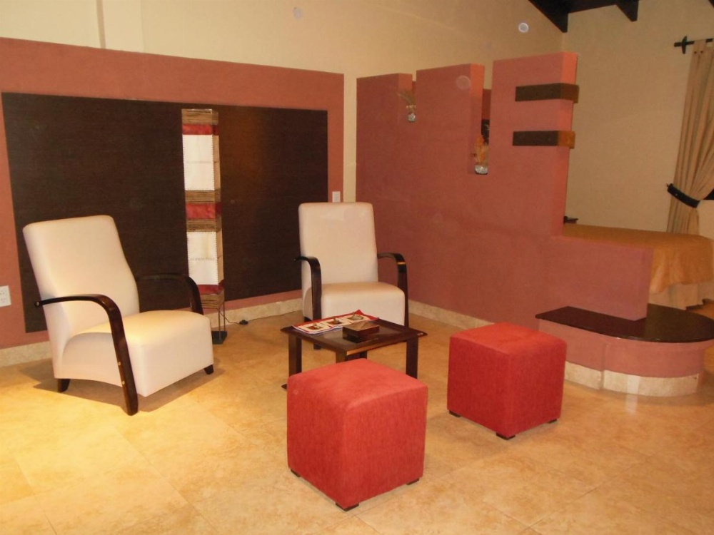 Room image 3